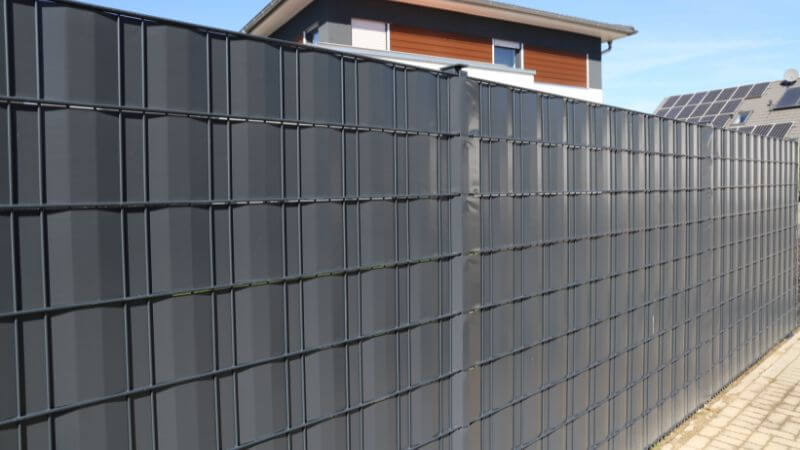 privacy fence installation